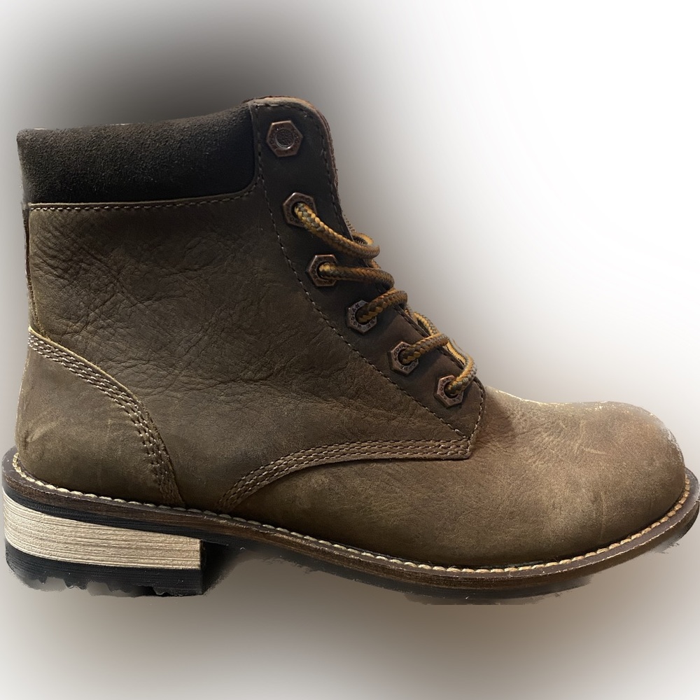 Women’s NWOT Kodiak Leather Waterproof Boots Sz 6